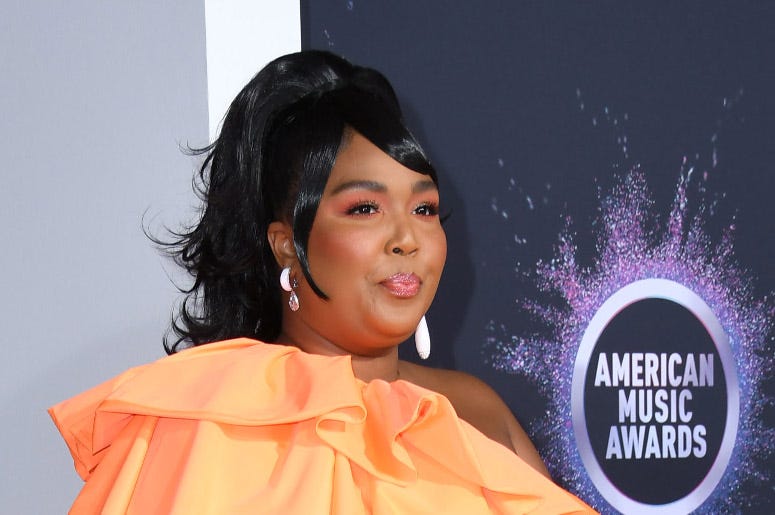 You May Not See Lizzo Very Often On Twitter In 2020 103 7 Kiss