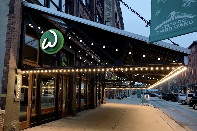 Wahlburgers in Milwaukee