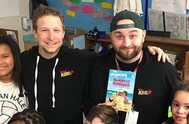 Ryan Gibbons 103 7 Kiss Fm Milwaukee S 1 Hit Music Station