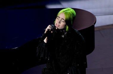 Billie Eilish 103 7 Kiss Fm Milwaukee S 1 Hit Music Station