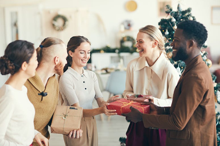 A Study Says These Are the Best Rules for a White Elephant Gift Exchange