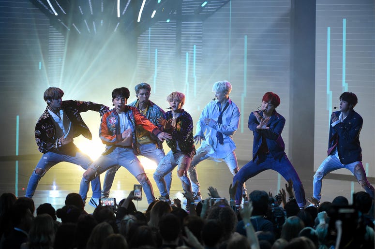 BTS performs at the 2017 American Music Awards BTS performs at the 2017 American Music Awards