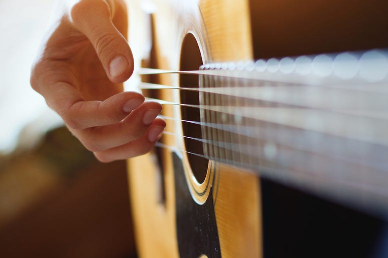 guitar hand