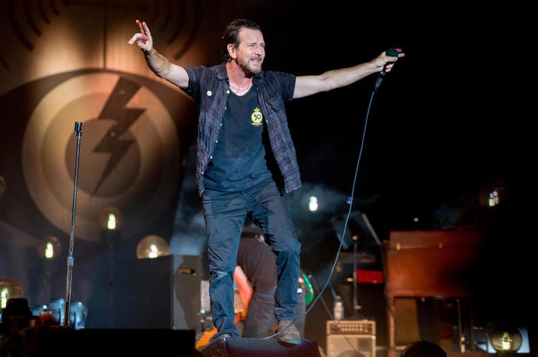 Eddie Vedder of Pearl Jam Eddie Vedder of Pearl Jam