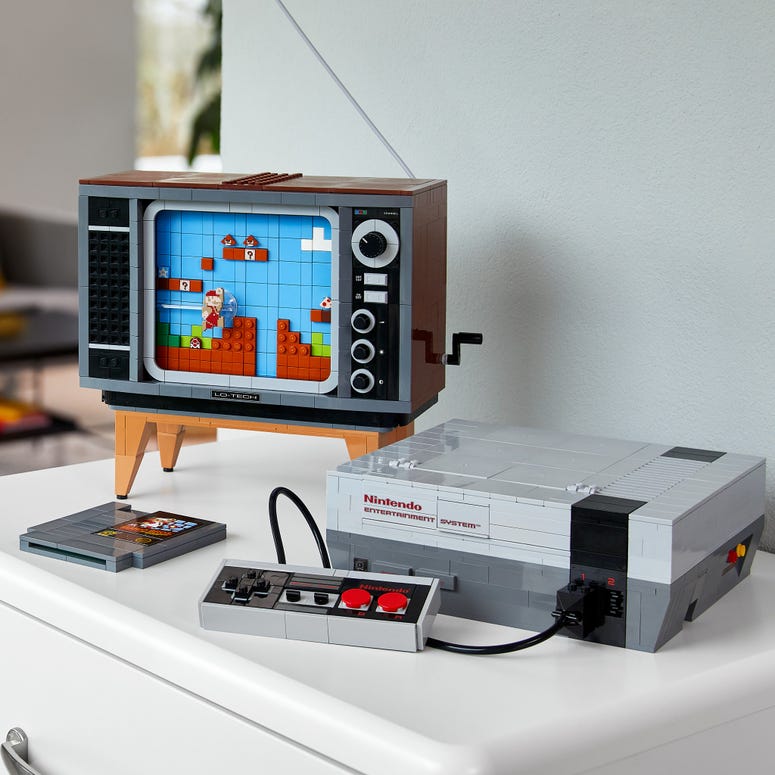 LEGO® Nintendo Entertainment System™ (NES)