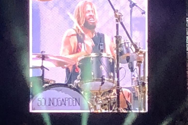 Taylor Hawkins playing with Foo Fighters at Safeco Field 2018