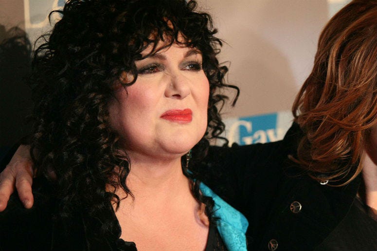 Nancy Wilson and Ann Wilson of "Heart" arrive at "An Evening with Women: Celebrating Art, Music & Equality" in Beverly Hills Nancy Wilson and Ann Wilson of "Heart" arrive at "An Evening with Women: Celebrating Art, Music & Equality" in Beverly Hills