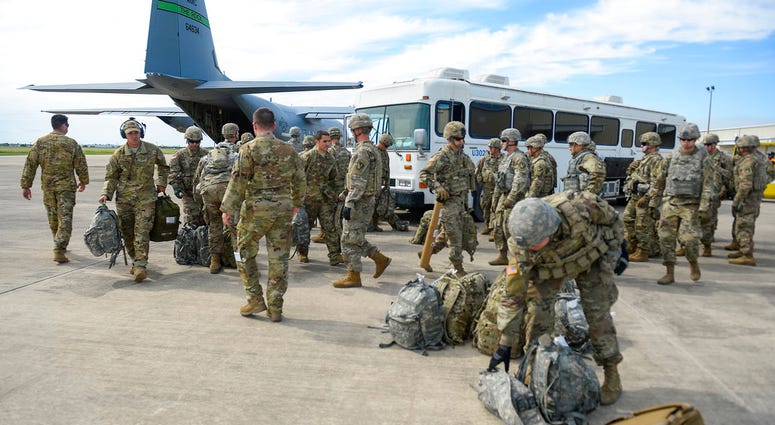 US troops arrive in Texas