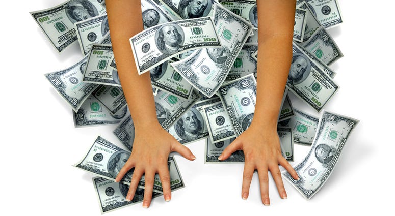 Money © Eti Swinford | Dreamstime.com