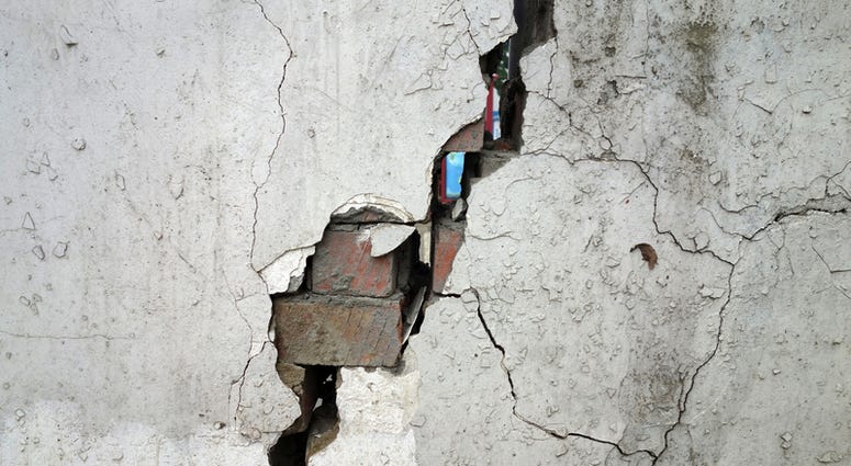 Building damaged by earthquake. (Dreamstime)