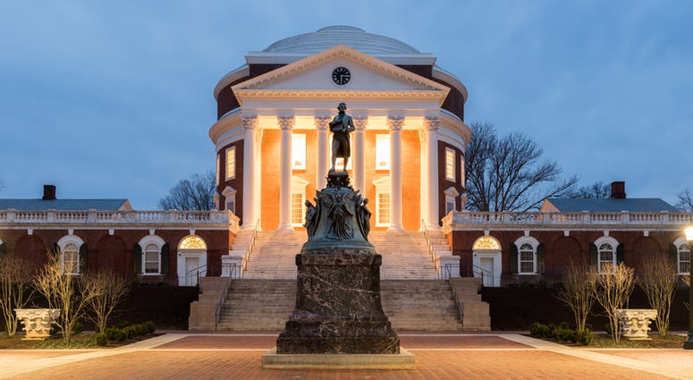 The Thomas Jefferson statue at the UVA Rotunda. (Dreamstime)
