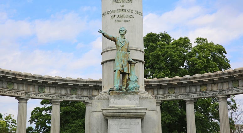 Jefferson Davis Monument. (Dreamstime)