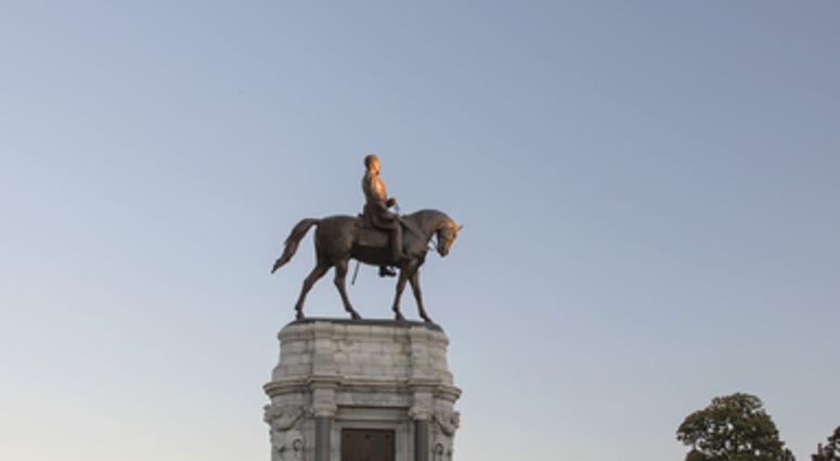 Statue to Robert E Lee