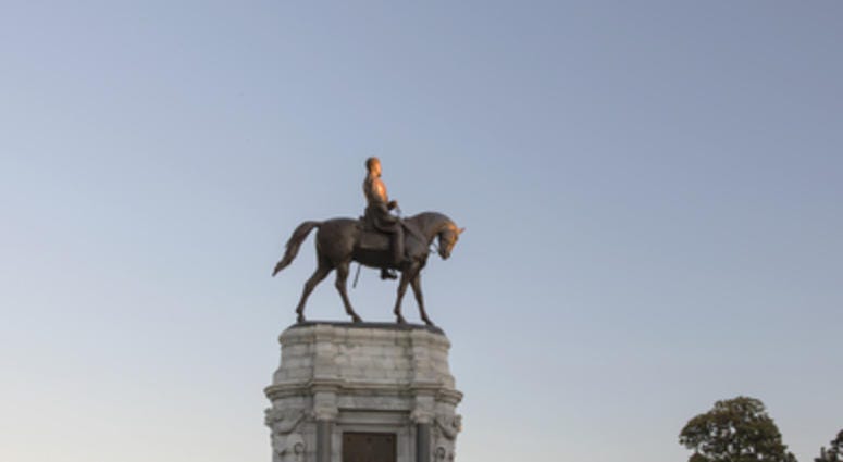 Statue to Robert E Lee