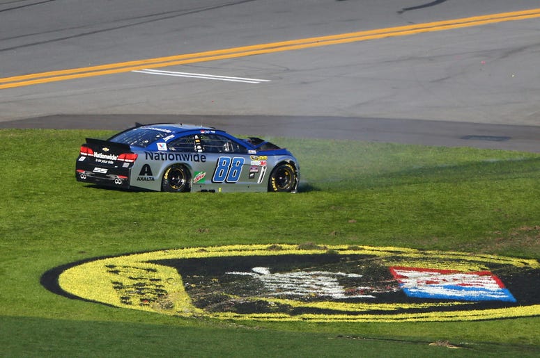 Dale Jr. 16 Dale Jr. 16