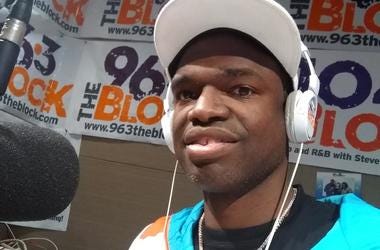 R. Kelly says he didn't do it J.J.Solomon in the Rimtyme Greenville Studio