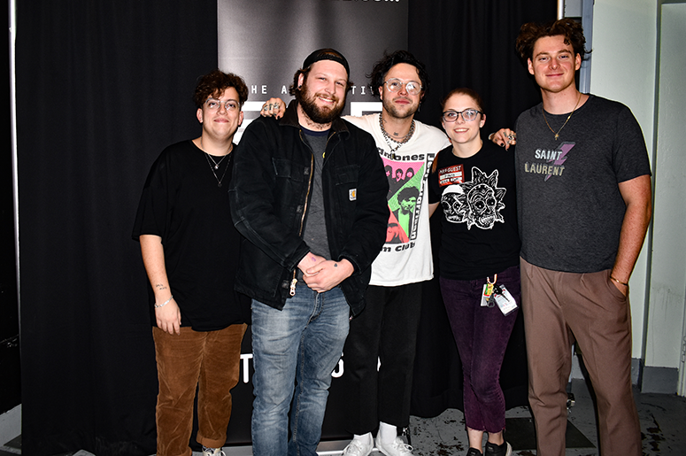 NTBSXXX Meet and Greet with lovelytheband
