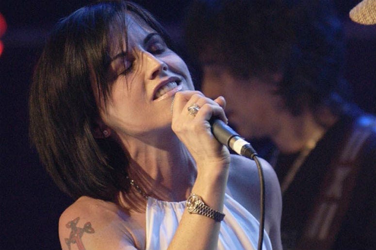 Dolores O'Riordan Dolores O'Riordan