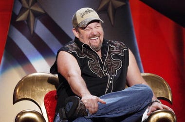 Larry The Cable Guy