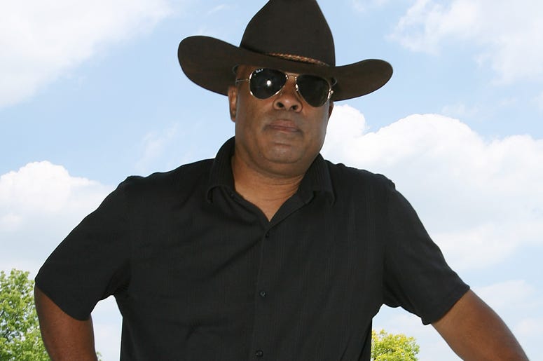 Willy T Ribbs