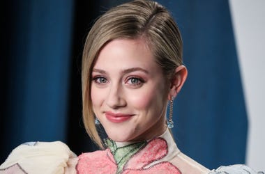 Lili Reinhart