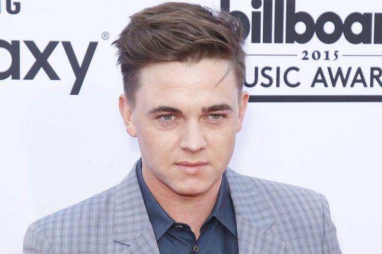 Omg Jesse Mccartney Is Back With New Music 99 1 The Mix