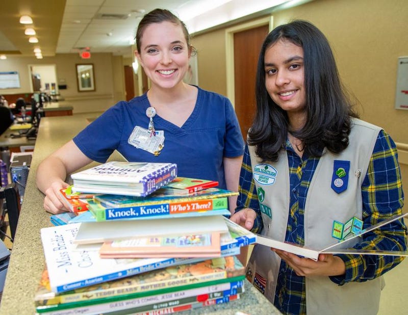 Great News: Meet the 14-year-old girl setting up Mini Libraries for Neonatal Intensive Care Units