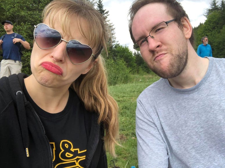 sara and joey hike nope