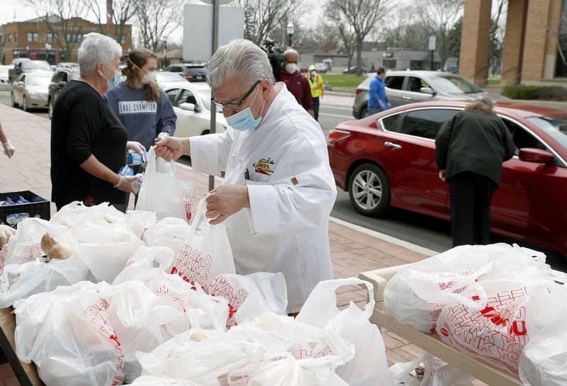 Two Chefs Restaurant and Bar in Bensenville will be giving away free turkey dinners to go to anyone who needs them on Wednesday beginning at 11 a.m.