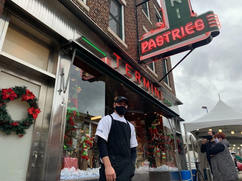 Vincent Termini Jr., a third generation baker at Termini Brothers