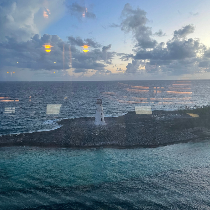 Day 2: Bill & Laura's Adventures in Nassau, Bahamas