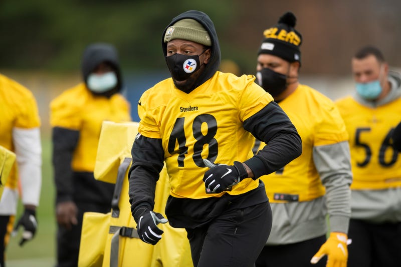 Steelers practicing