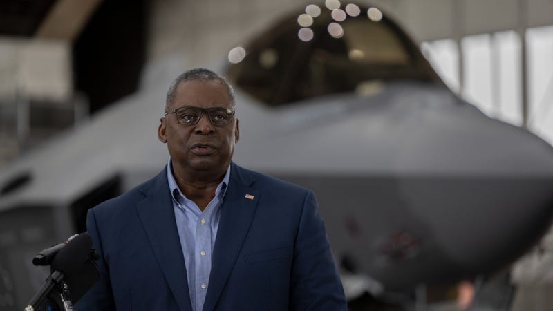 Austin calls on service members to stop stigmatizing mental health help