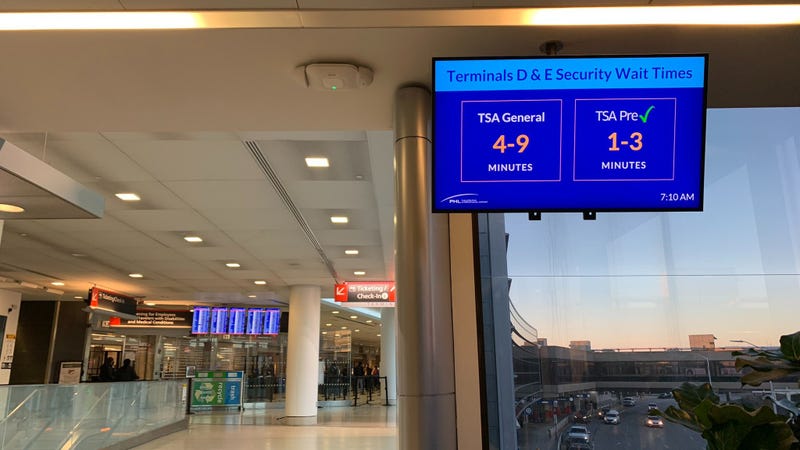 New queue boards at the Terminals D/E TSA checkpoint