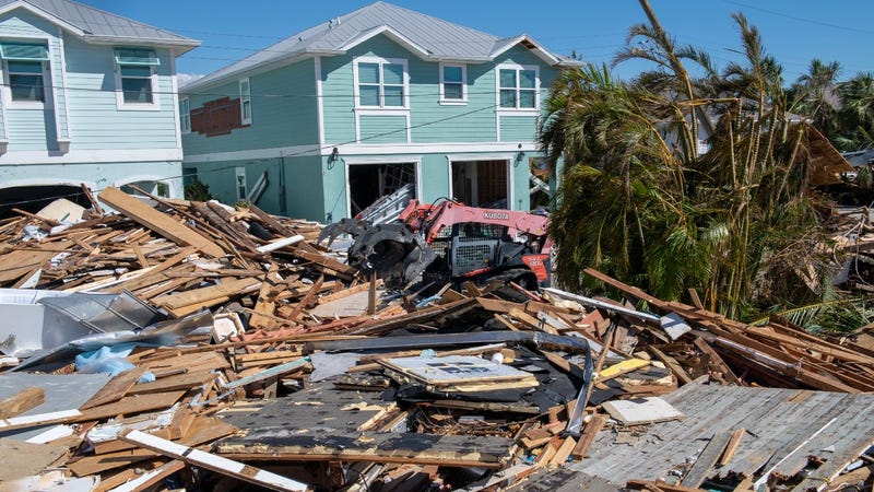Florida Guard’s RED HORSE Squadron clears roads after hurricane
