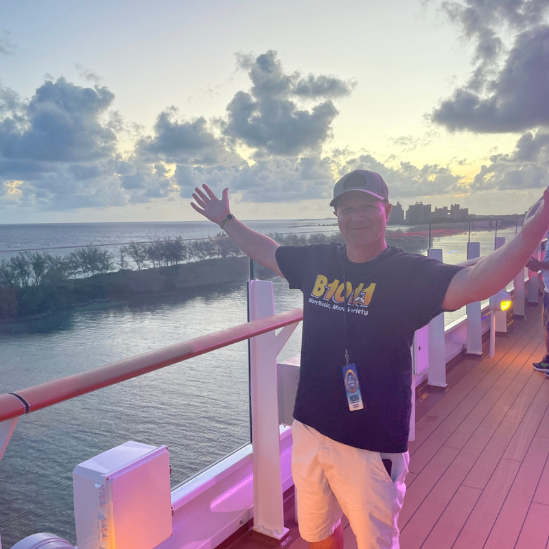 Day 2: Bill & Laura's Adventures in Nassau, Bahamas