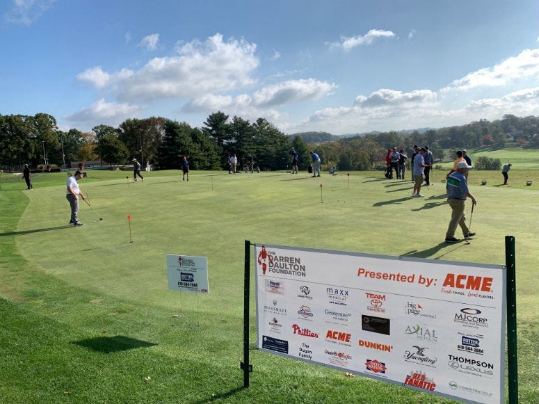 Phillies alumni raising money for the Darren Daulton Foundation at Huntingdon Valley Country Club.
