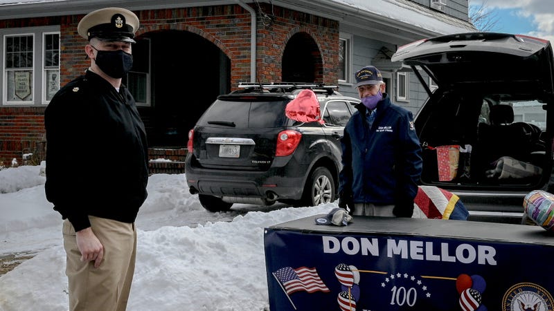 World War II Navy vet celebrates 100th birthday