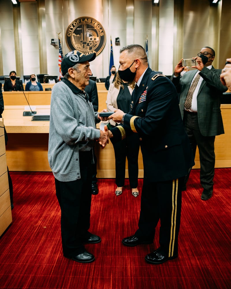 Wounded on D-Day, veteran receives long-awaited Purple Heart