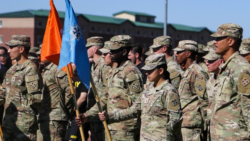 Survey asks service members about discrimination, extremism experiences