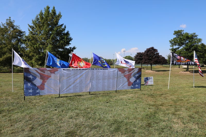 Fields of Honor remembers Illinois veterans