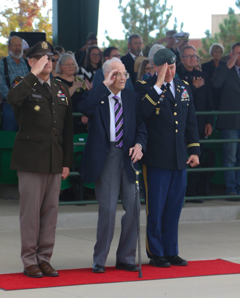 3rd Infantry Division presents Silver Star to 107-year-old World War II veteran