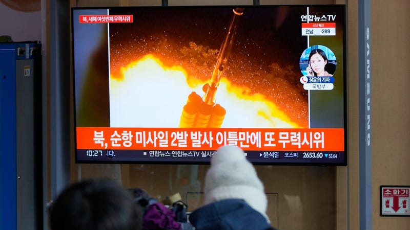 North Korea fires 2 suspected missiles in 6th launch in 2022