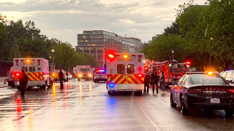 @dcfireems via AP