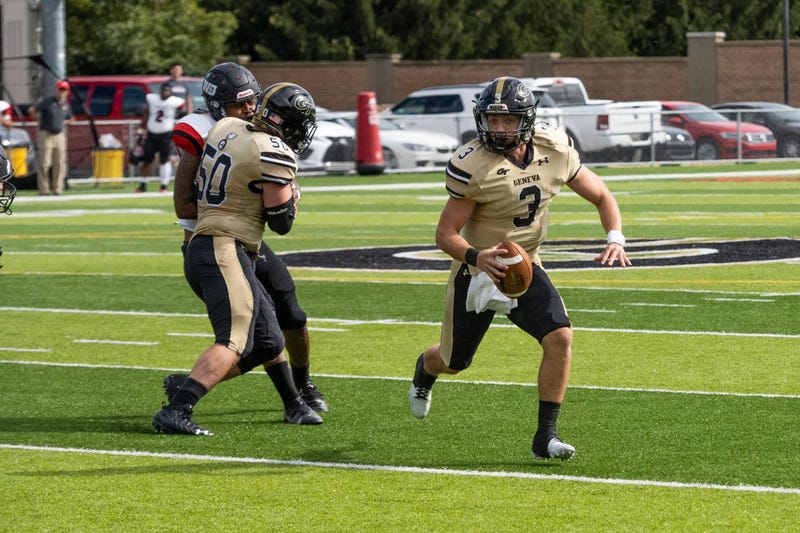 Amos Luptak at quarterback