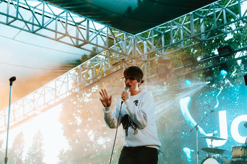 Joywave