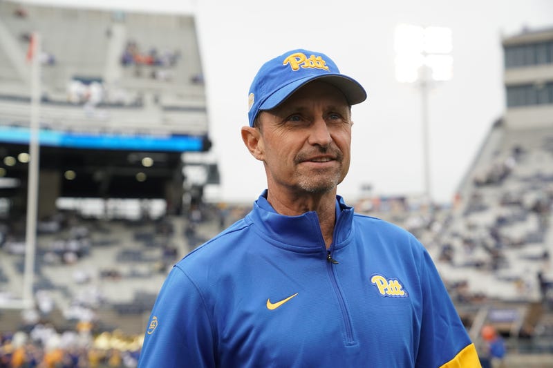 Pitt defensive coordinator Randy Bates