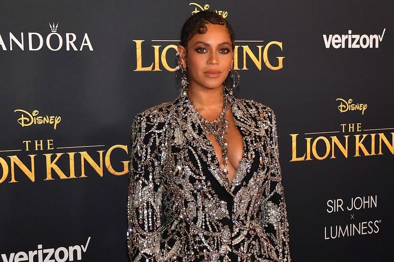 Beyoncé attends the premiere of Disney's "The Lion King"