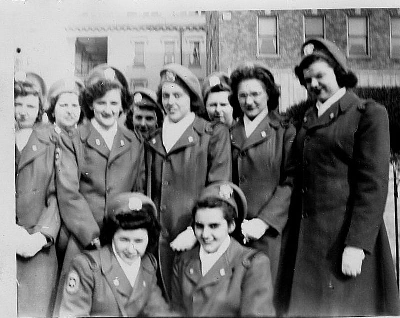 Grace Ann Malloy Carr and her fellow Cadet Nurses.