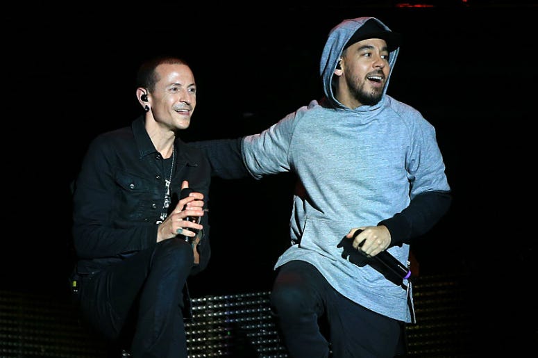 watch this rare live chester bennington linkin park performance
